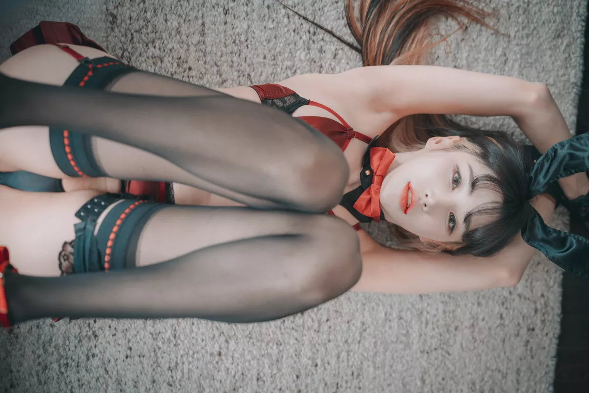 Xgyw.Org_[DJAWA]No.220_模特Taeri_Red Velvet Bunny Girl主题性感内衣配黑丝吊袜诱惑写真86P